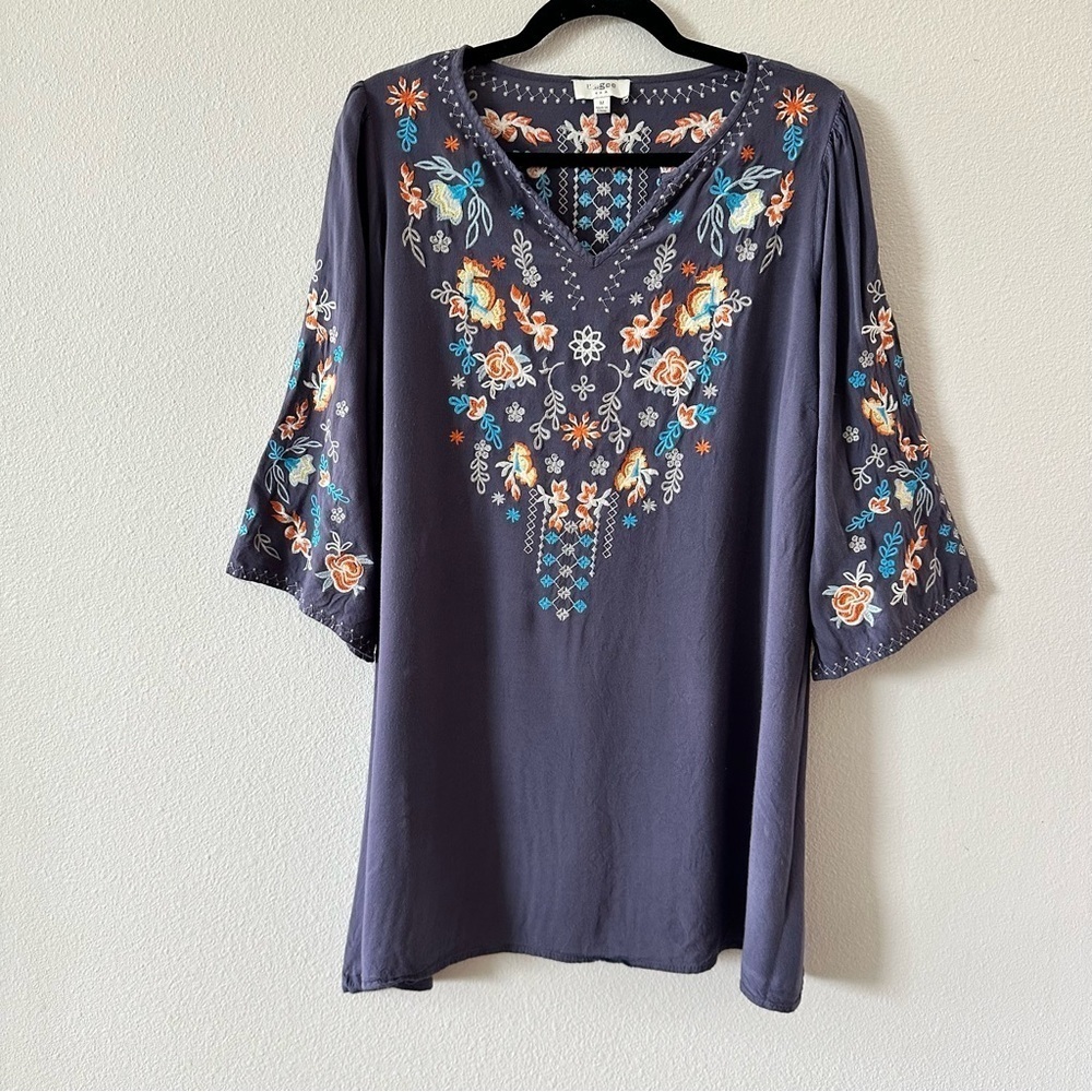 umgee floral embroidered flowy tunic blouse
